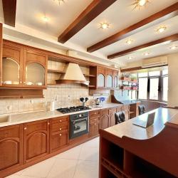 Фото Отель Artinvest (Артинвест) на улице Япеева