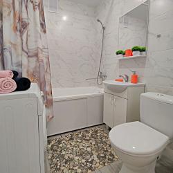 Фото Отель Уютные Сутки, улица Николая Баженова 8