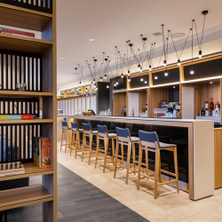 Фото Отель Кортъярд Марриотт