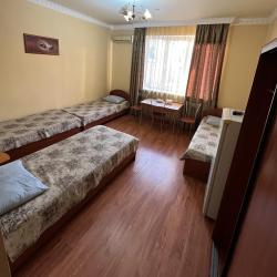 Кровать в 4-местном общем номере