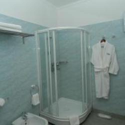 Номер студия с 2 двуспальными кроватями