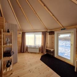 4-местный коттедж улучшенный с 2 односпальными кроватями