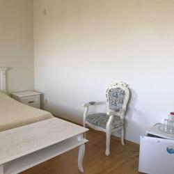 Фото Отель SHE (ШИ)