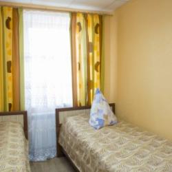 Номер эконом с 2 односпальными кроватями