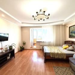 Фото Апартаменты на улице Академика Губкина 30Г