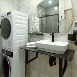 Фото Апартаменты на улице Таврическая 7 к6 Сириус