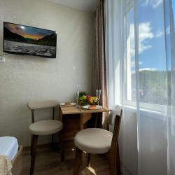 Апартаменты улучшенные гостиничный комплекс Радуга 10И