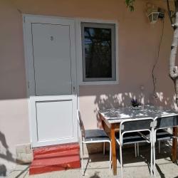 Комната эконом с 1 односпальной и 1 двуспальной кроватью