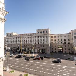 Фото Апартаменты на проспекте Независимости 19
