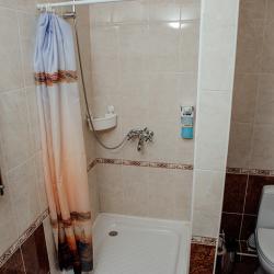 Номер стандарт с 1 двуспальной кроватью (с завтраком)