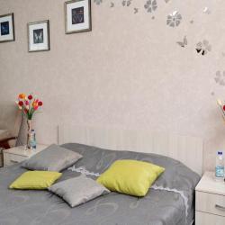 Фото Апартаменты на улице Молчанова 3