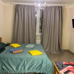 Фото Апартаменты на улице Инициативная 7В