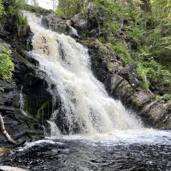 Фото Отель Сумериа Village Парк дом-баня для отдыха на берегу