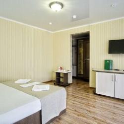 Фото Отель Green Wood (Грин Вуд)