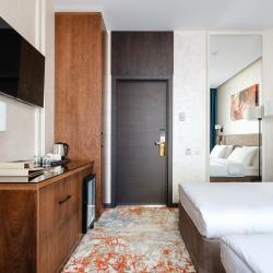 Фото Отель Grand Mildom (Гранд Милдом)