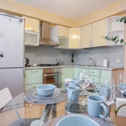 Фото Отель SunSet (СанСет) на улице Родионова 193