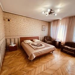 Номер стандарт с 1 двуспальной кроватью
