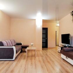 Фото Отель Квартира StarHouse (Стар Хаус) на 7-ой Просеке