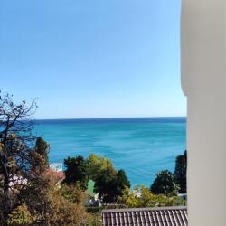 3-местный номер стандарт улучшенный с 2 односпальными кроватями