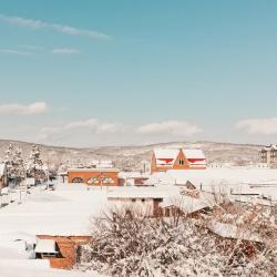 Фото Апартаменты на улице Школьная 36