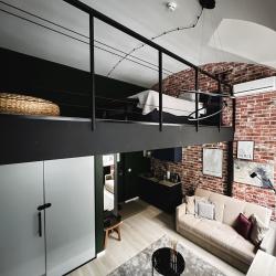 Фото Отель 1715 Duplex Hotel (1715 Дюплекс)