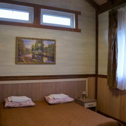 Фото Отель Коттедж А3 на базе отдыха Новинки Парк