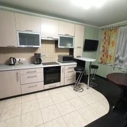 Фото Апартаменты на улице Авиаторов 2 корпус 1