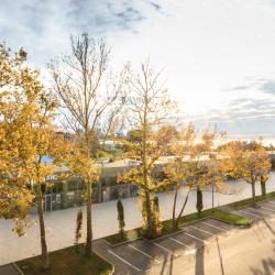Фото Отель B-Flats (Би-Флэтс) на проезде Голубые дали