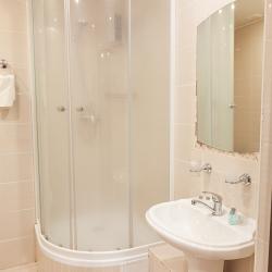 2-комнатный номер люкс с 1 двуспальной кроватью