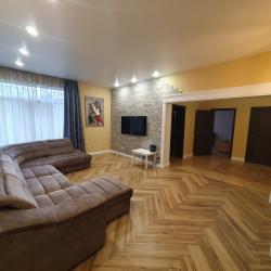 Фото Отель Дом на Бардина-Хуторской