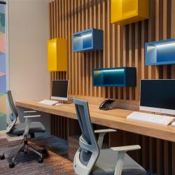 Фото Отель Hampton By Hilton (Хэмптон Хилтон )