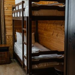 Комната комфорт с 1 двуспальной и 1 двухъярусной кроватью