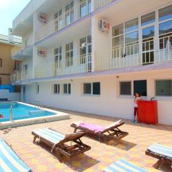 Фото Отель MERRI-OTT (Мэрри-Отт)