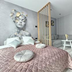 Фото Отель Живи уютно на улице Медуницинская 11