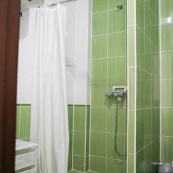 Номер стандарт с 1 двуспальной кроватью