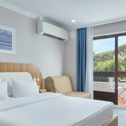 Фото Отель Alean Family Sputnik (Алеан Фэмили Спутник)