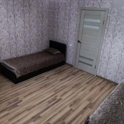 Фото Апартаменты на улице Безжонова 66