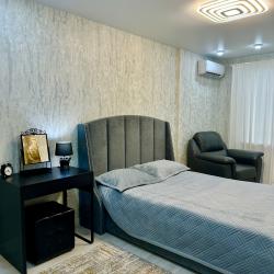 Фото Апартаменты на улице Краснодонская 8