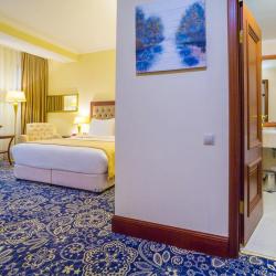 Фото Отель Ramada Almaty (Рамада )