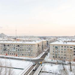 1-комнатные апартаменты студия Матроса железняка дом 2