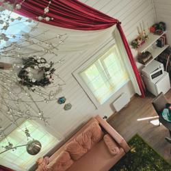 Коттедж улучшенный в Лесу