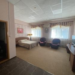 Номер комфорт с 1 двуспальной кроватью