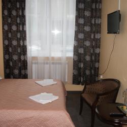 Номер стандарт с 1 двуспальной кроватью