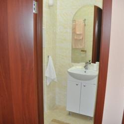 Номер стандарт улучшенный с 1 односпальной кроватью (с завтраком)