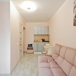 Фото Отель LovelyHome 39 на улице Александра Суворова 25