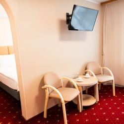 Амакс Премьер Отель — b4f132b1048f446d7aa86d6778cab824