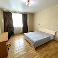 2-комнатные апартаменты стандарт 2-к. кв. ул. Токмакова 36 №42