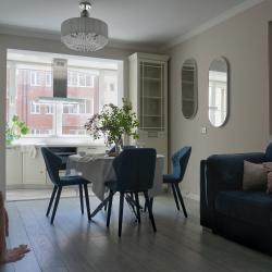 Фото Отель Просторная трехкомнатная квартира