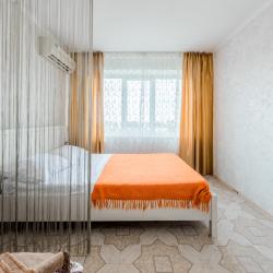 Фото Апартаменты на улице Гранатная