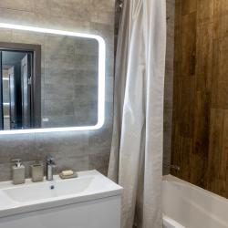 Апартаменты улучшенные с 1 двуспальной кроватью